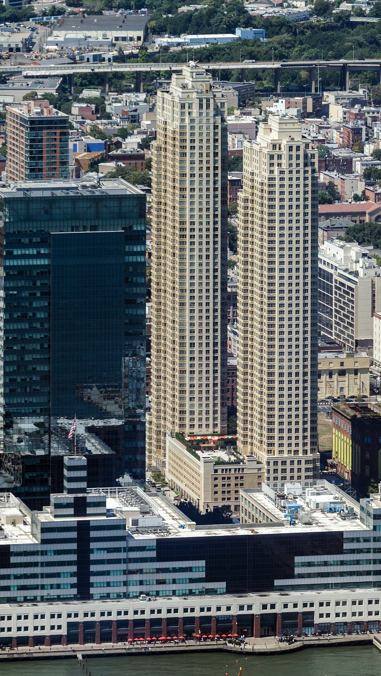 Trump Plaza Residences, Jersey City - View from One World Observatory. © Mathias Beinling